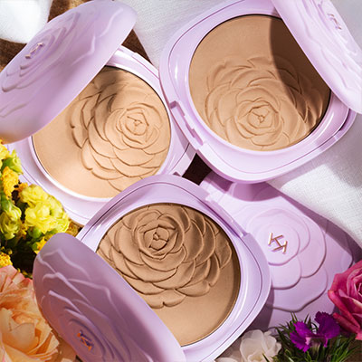 Тональна основа KIKO MILANO BLOSSOMING BEAUTY Hydrating and Long Lasting Blurring Effect Foundation 